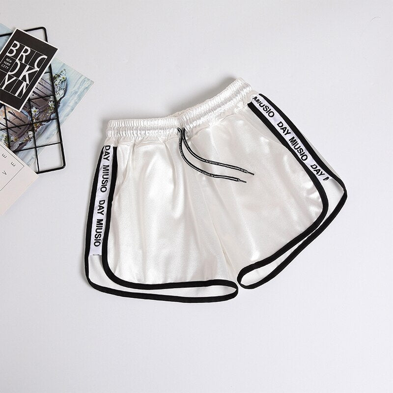 Short dama saten deportivo - Blanco